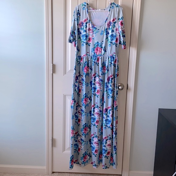 signature here Dresses & Skirts - Rose Bouquet Maxi Dress
